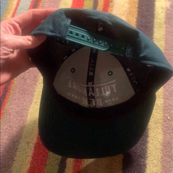 #SMASHed~CAPz!! - Picture 3 of 4